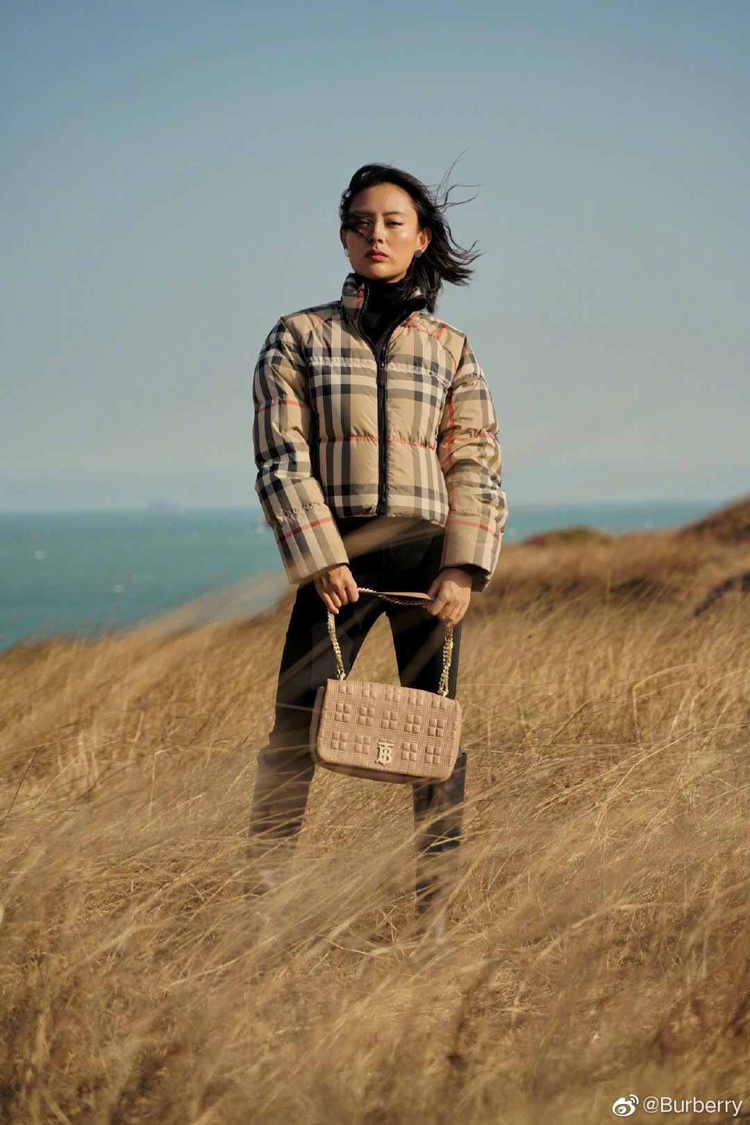 P819 格纹印花短款羽绒服(Women） · image 22