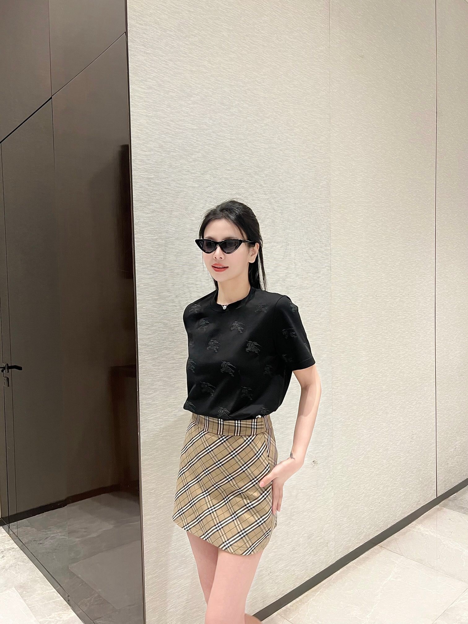P229 点缀马术徽标印花T恤 黑色（Women） · image 13