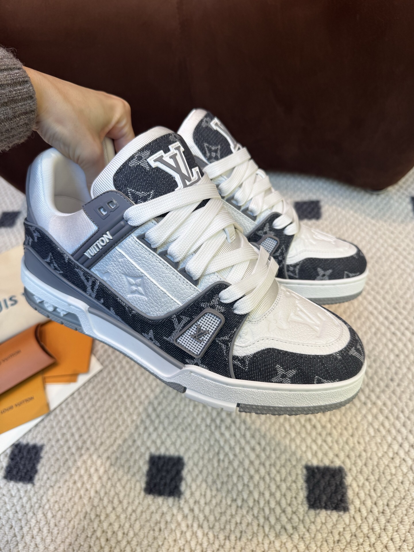 P699 Trainer经典运动鞋 牛仔灰 · image 8