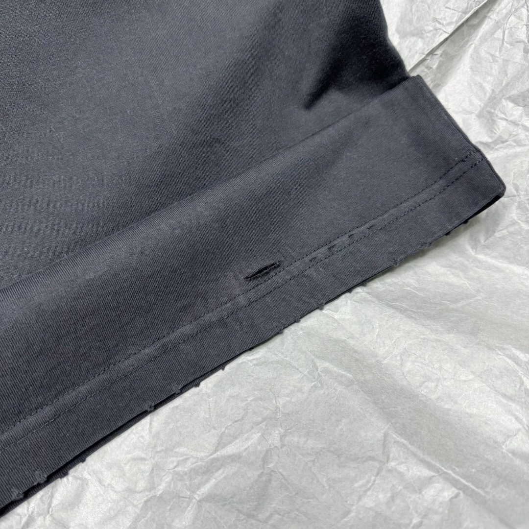 P249 后背涂鸦字母印花短袖 · image 10