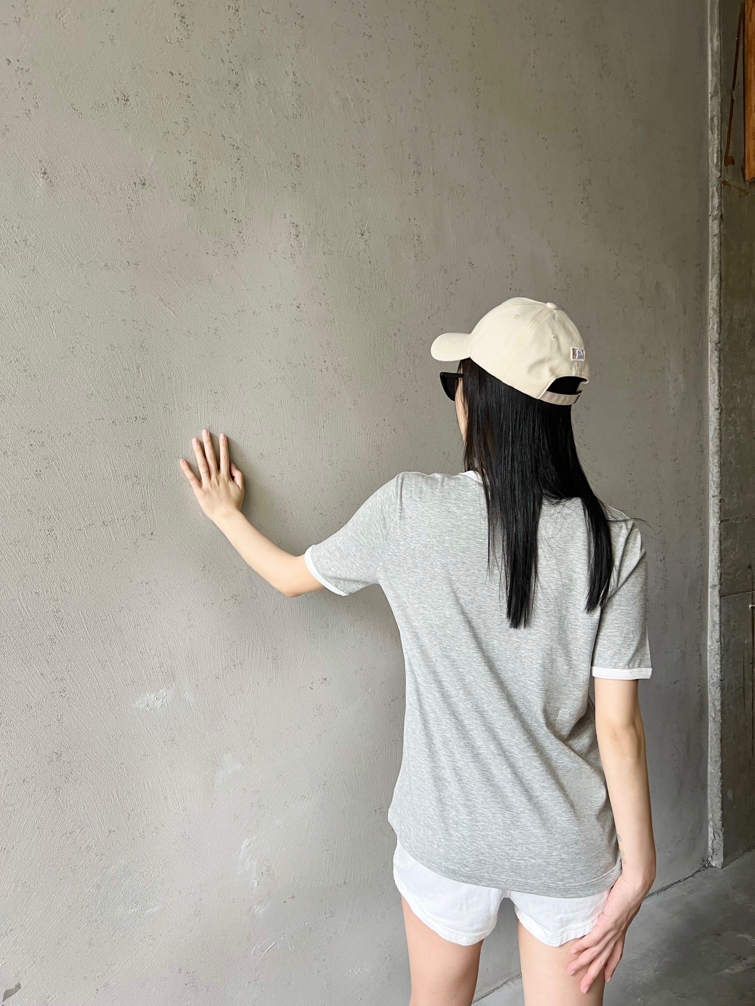 P219 双C刺绣小标短袖灰色(Women) · image 14
