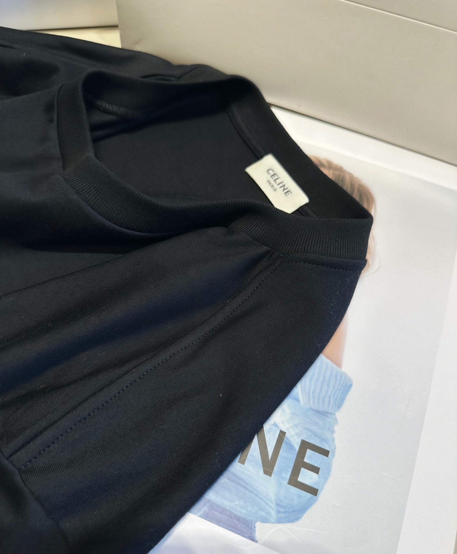 P219 C裂纹字母T恤黑色 · image 7