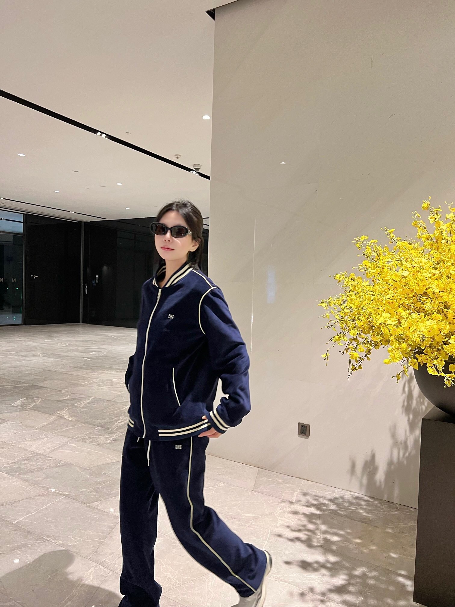 P499 小标植绒外套 深蓝色 · image 13