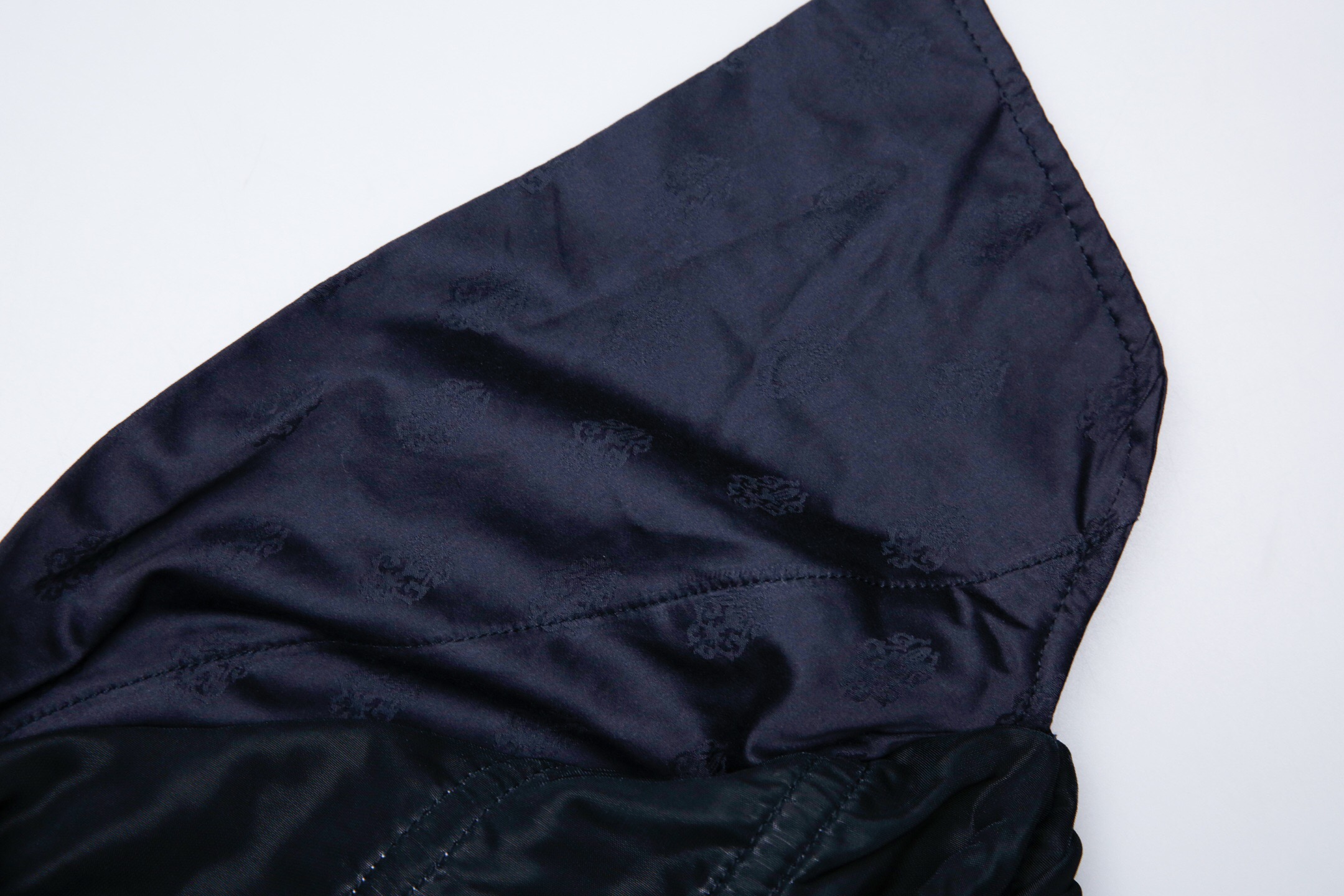 P689 Velvet pants · image 6