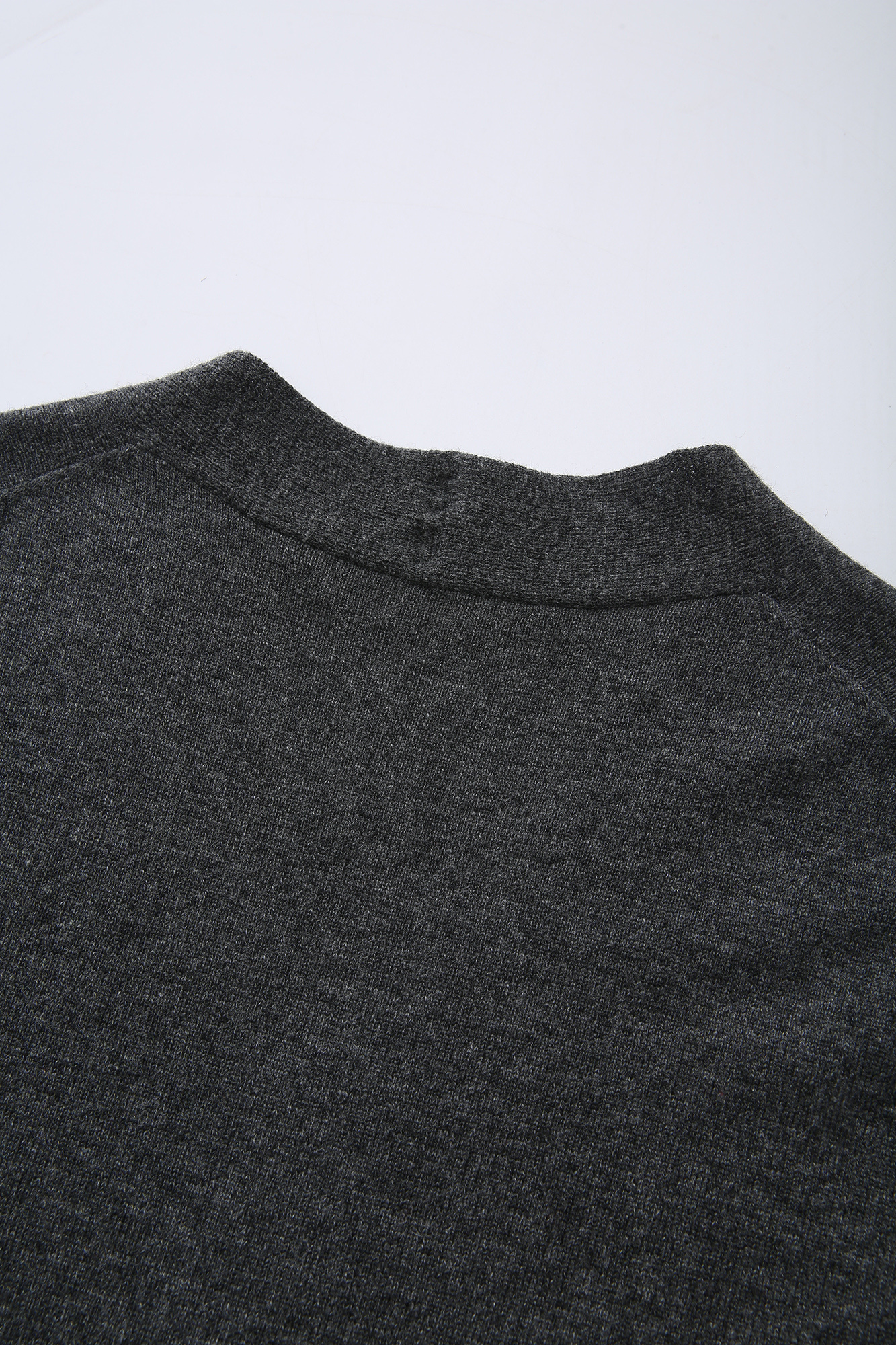 P609 Cashmere cardigan dark gray · image 19