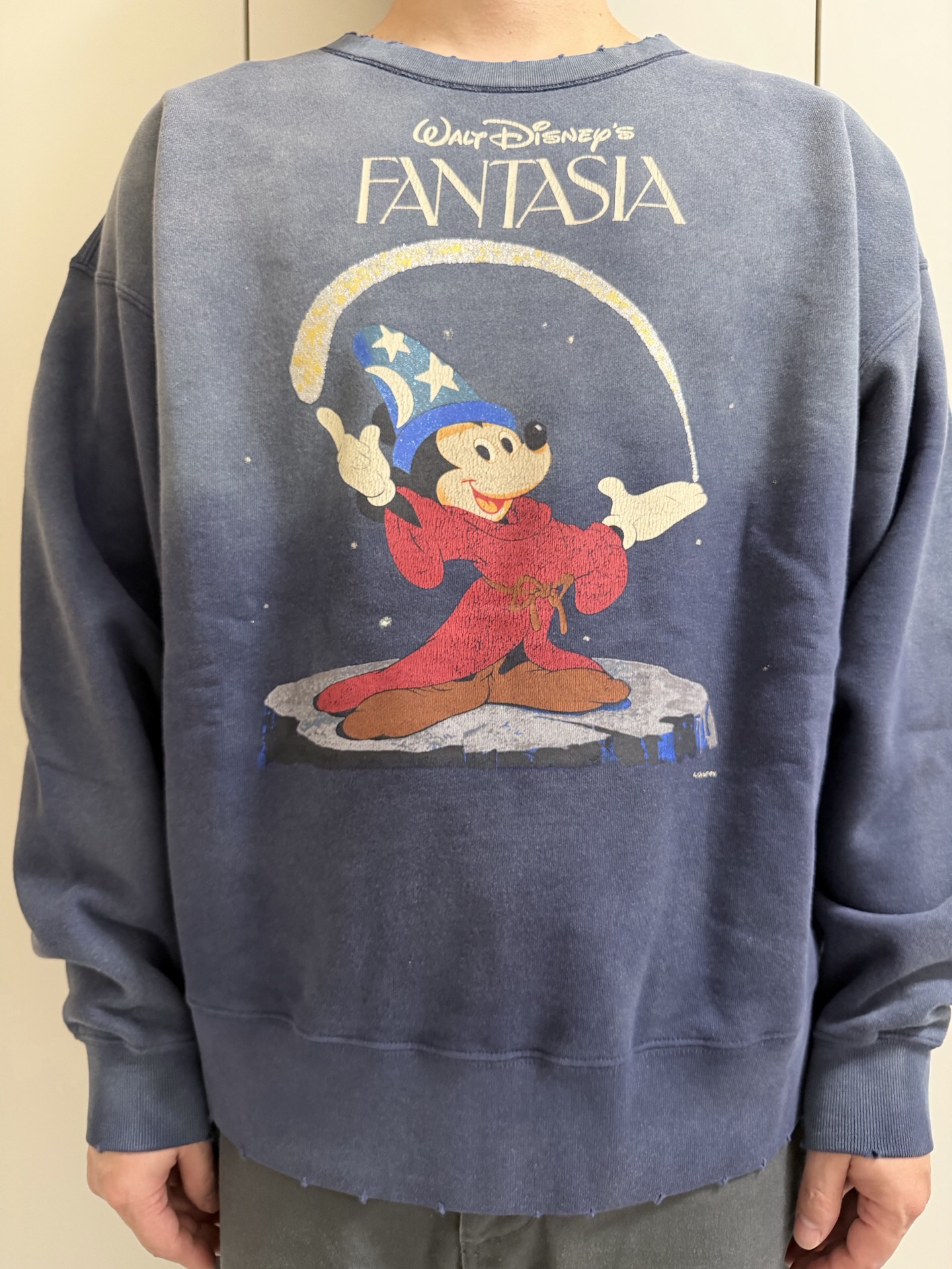 P329 Mickey print Sweater · image 15
